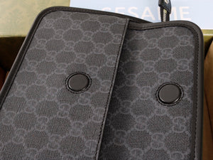 Pre-Loved GUCCI Messenger bag Black with Interlocking G - SMY Digital