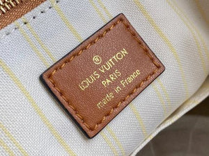 Pre-Loved LOUIS VUITTON Monogram Raffia Onthego MM Tan - SMY Digital