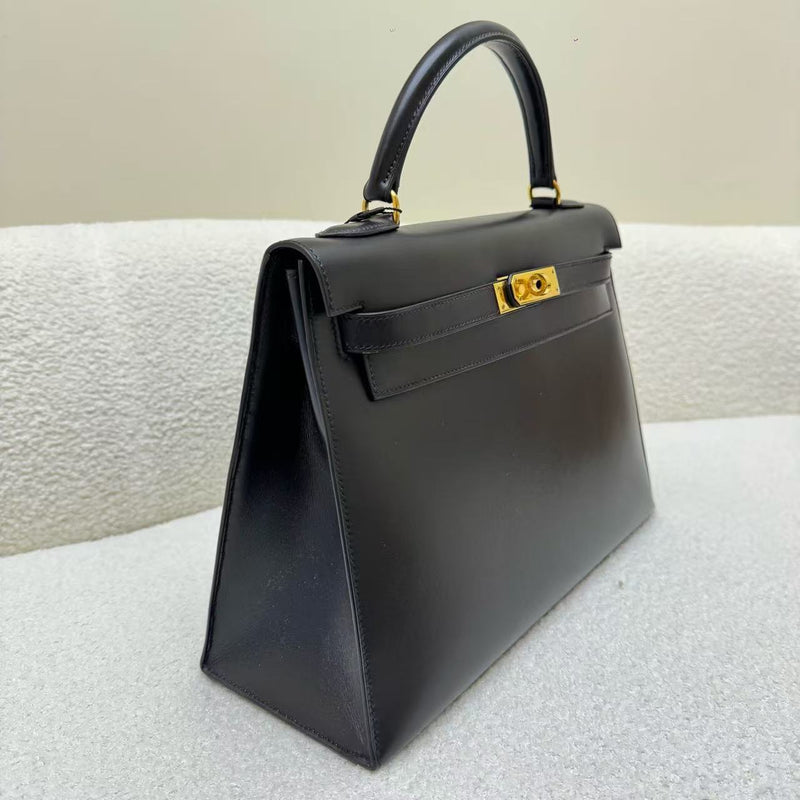 Hermès Kelly 32 Sellier in Black Box Calf Leather with Gold Hardware – Circle X Stamp (2016)