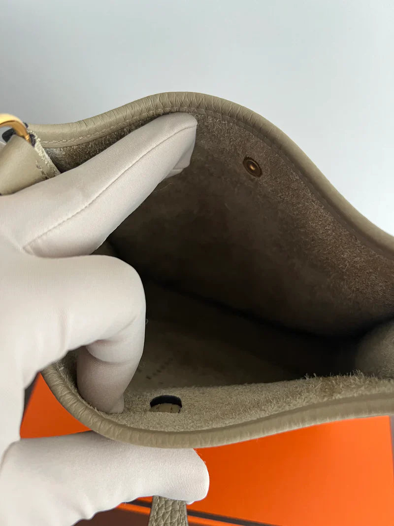 Hermès Evelyne TPM Bag in Beige Clemence Leather with Gold Hardware – W Stamp (2024)