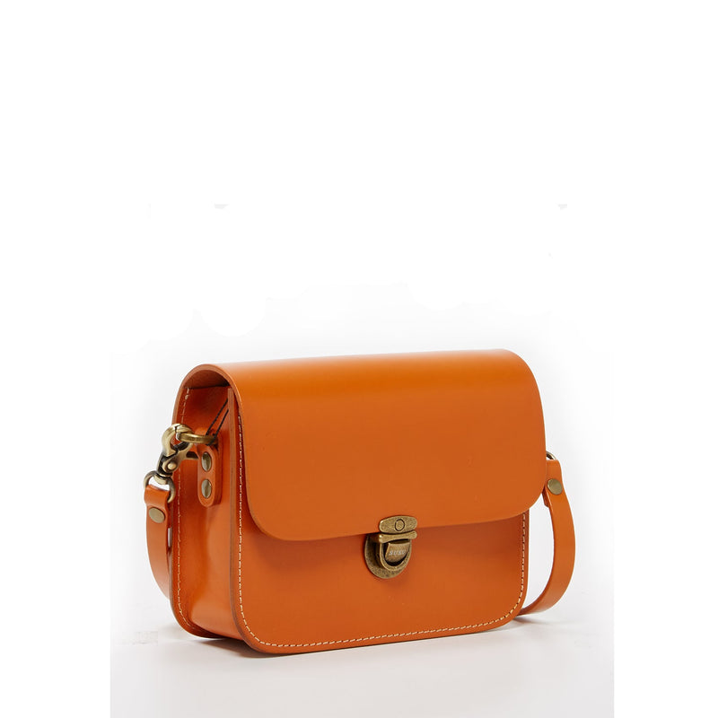 Modenaluxe Leather Crossbody Bag – Light Brown Vintage-Inspired Mini Purse