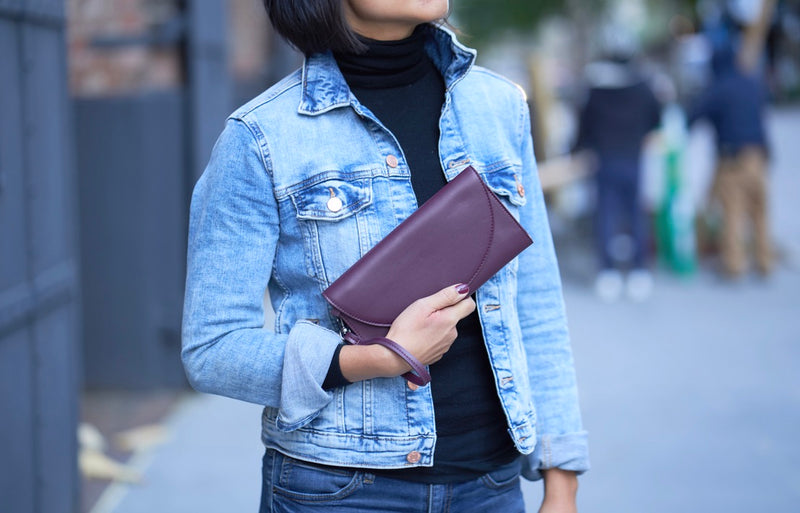 Modenaluxe Clark Vegan Leather Phone Wallet – Minimalist Wristlet Organizer