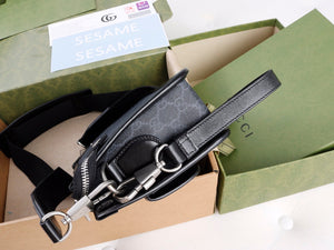 Pre-Loved GUCCI Messenger bag Black with Interlocking G - SMY Digital