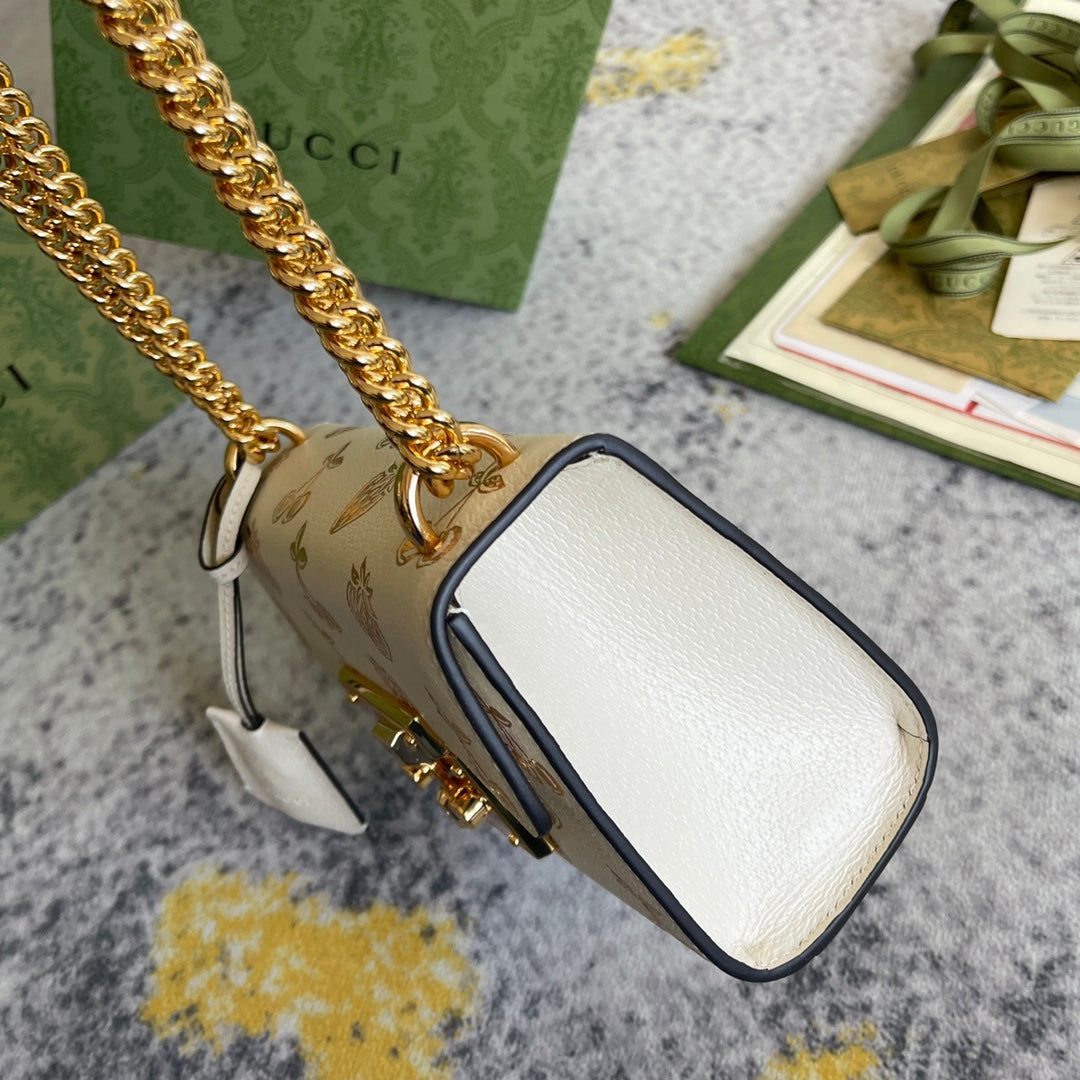 Pre-Loved GUCCI Padlock small berry shoulder bag - SMY Digital